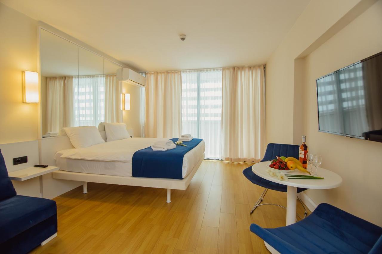 Ferienwohnung Orbi City - A & С Batumi Exterior foto